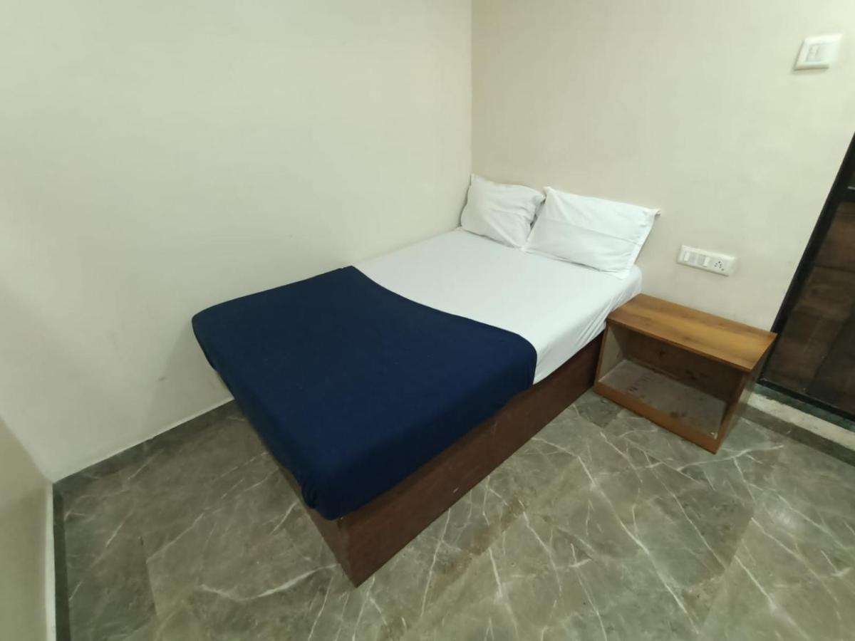 Hotel Safalta Residency, Chembur Mumbai Exterior photo
