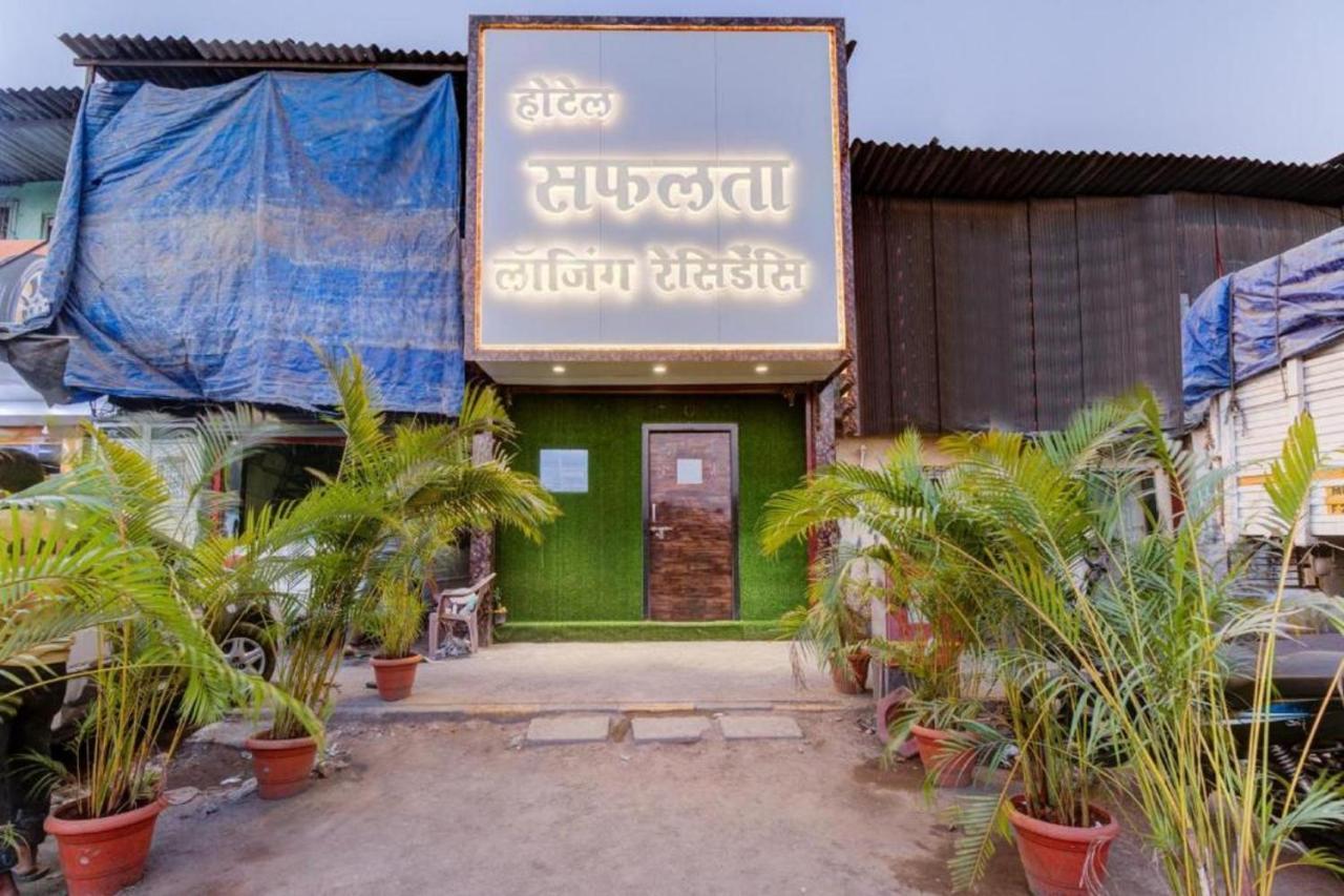 Hotel Safalta Residency, Chembur Mumbai Exterior photo